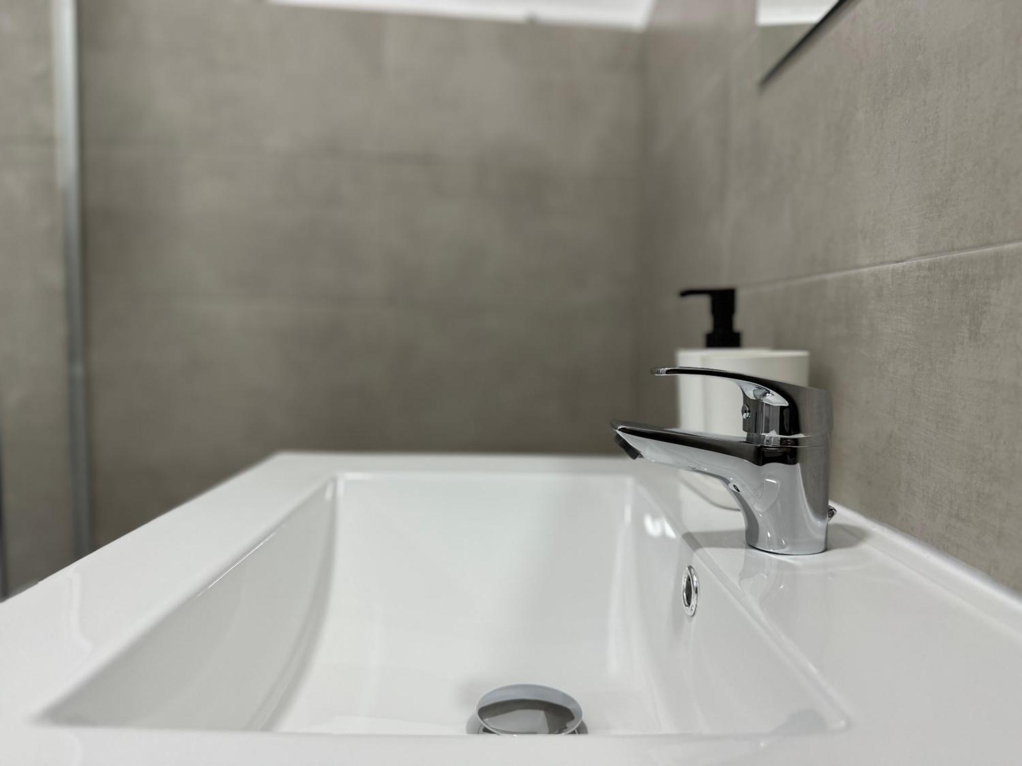 Capuchinos Centro Historico Apartment Малага Екстериор снимка