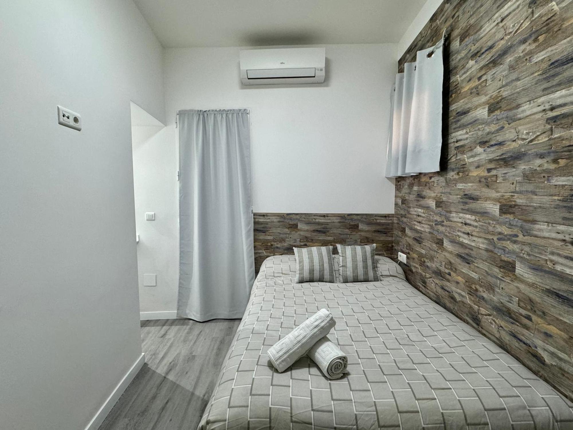 Capuchinos Centro Historico Apartment Малага Екстериор снимка